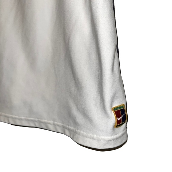 Nike Woman Short Size M - Picture 4 of 5